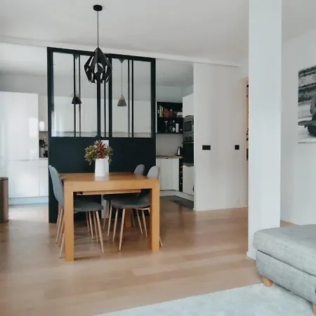 Chaleureux, Proche De Paris Apartamento
